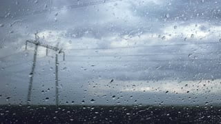 bad-weather Heavy rain with mast line in front